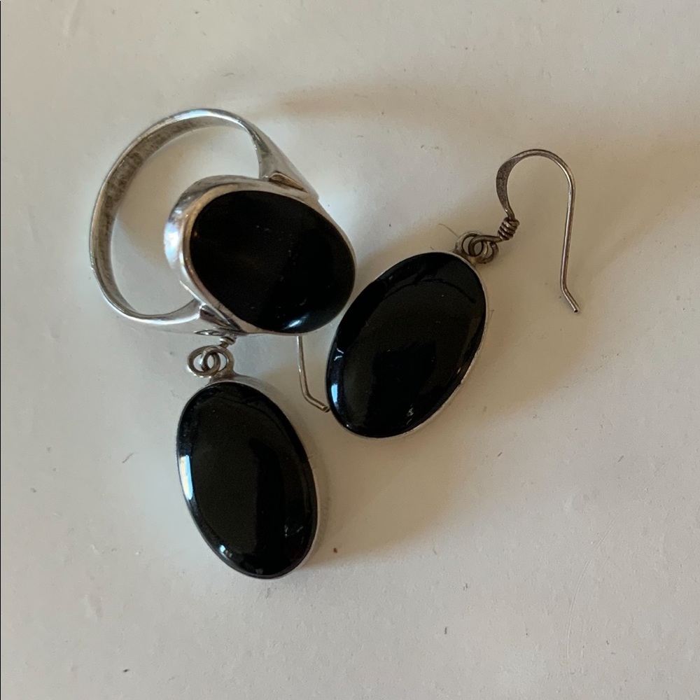 Vintage real silver ring and earrings black drops